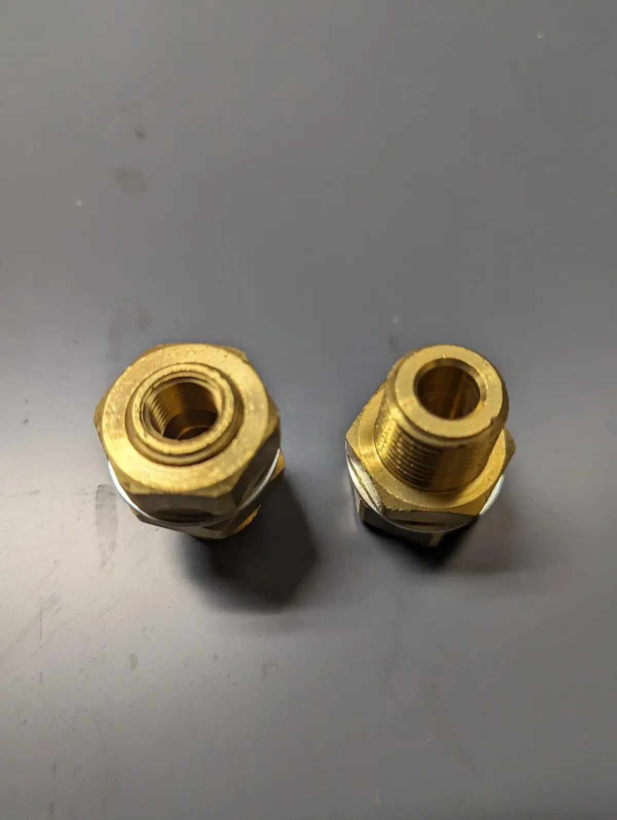 1496-Db Bulkhead Fitting (Qty 2) 1