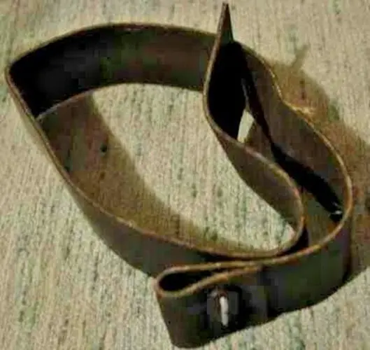 Triumph T120 Etc Reinforced Rubber Battery Strap 9" Length - 82-8033 1