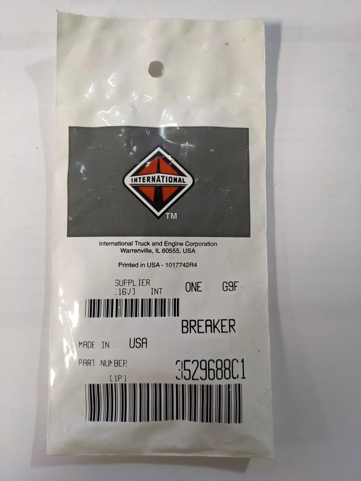 3529688C1 Circuit Breaker 20A 1