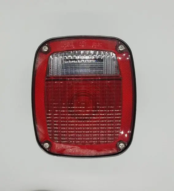 4054543C Stop/Turn/Tail Light 1