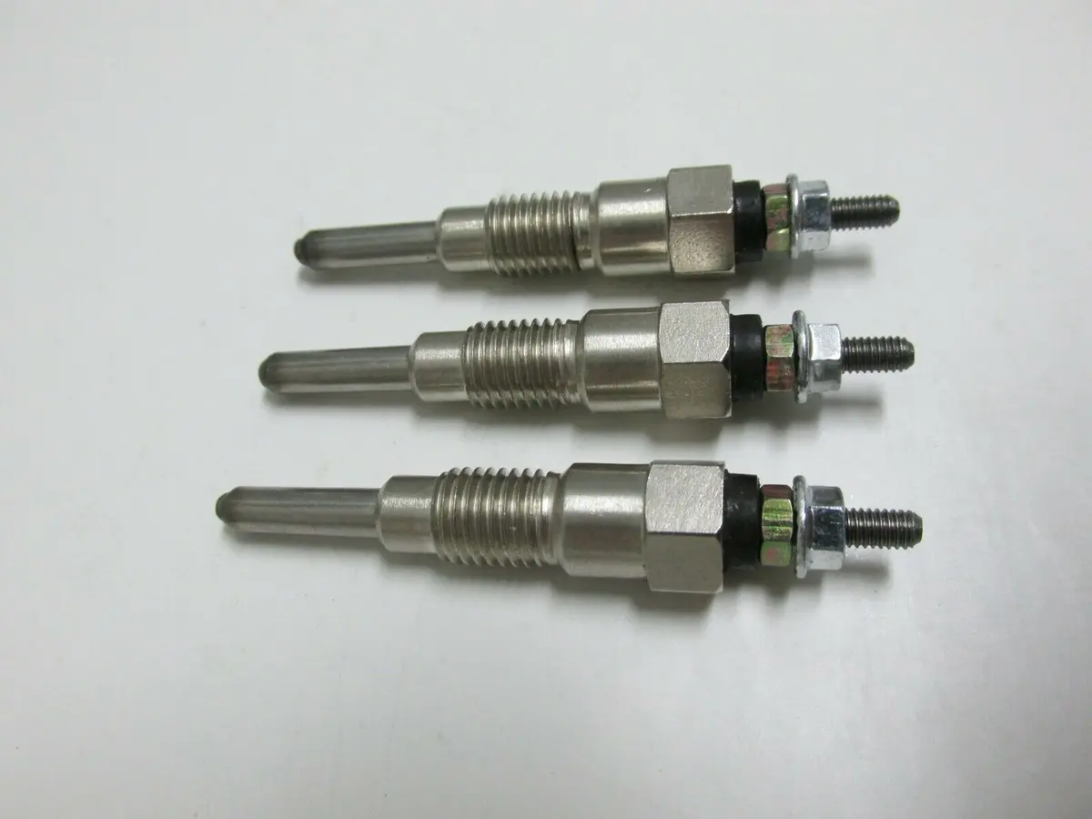 Set Of Three (3) Glow Plugs Fits Kubota 16851-65510, 16851-65512, 16854-6551 1