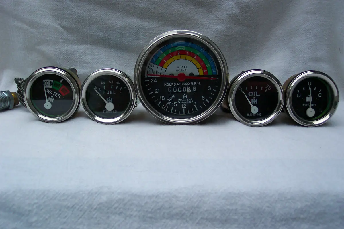 Tachometer Oil Temperature Amp Fuel Gauge Set Compatible With Int Ih 240 Utility 1