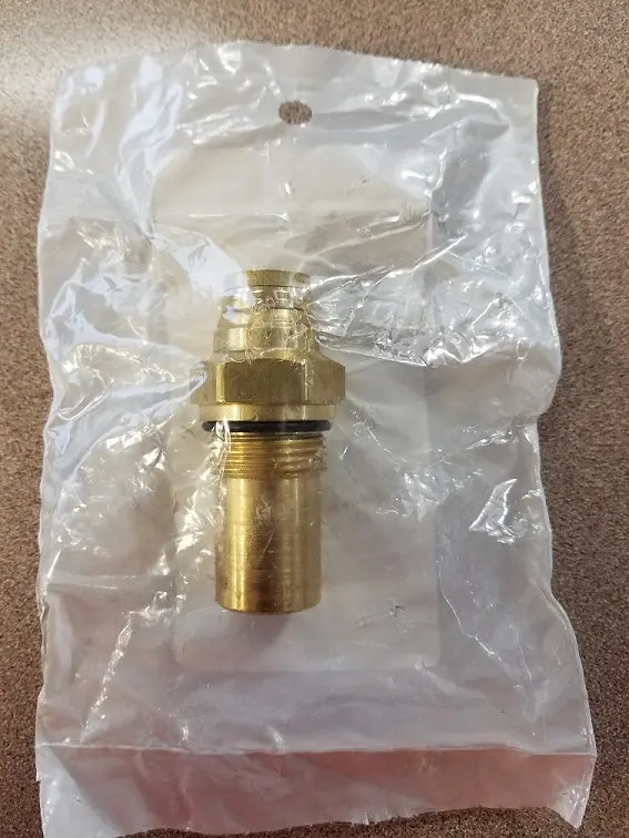 6131507C Air Tank Check Valve 1