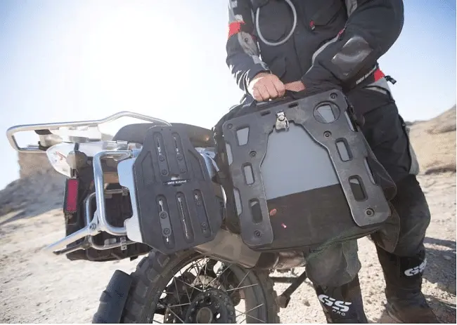 Bmw Atacama Pannier Mount Kit 1