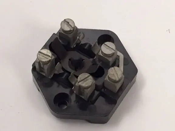 Fuse Block, Later Td And Tf, Nos 1