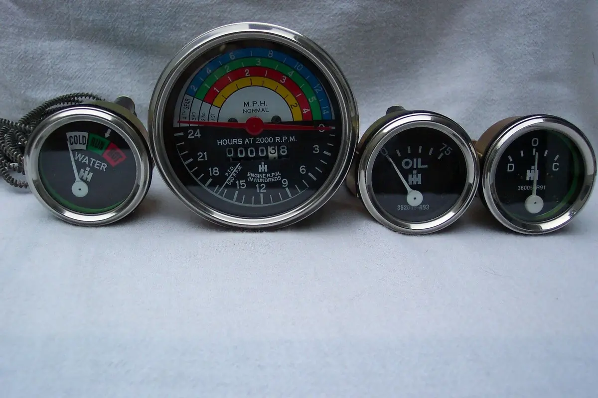 Tachometer Oil Temperature Amp Gauge Set For International Ih 240 Utility 1