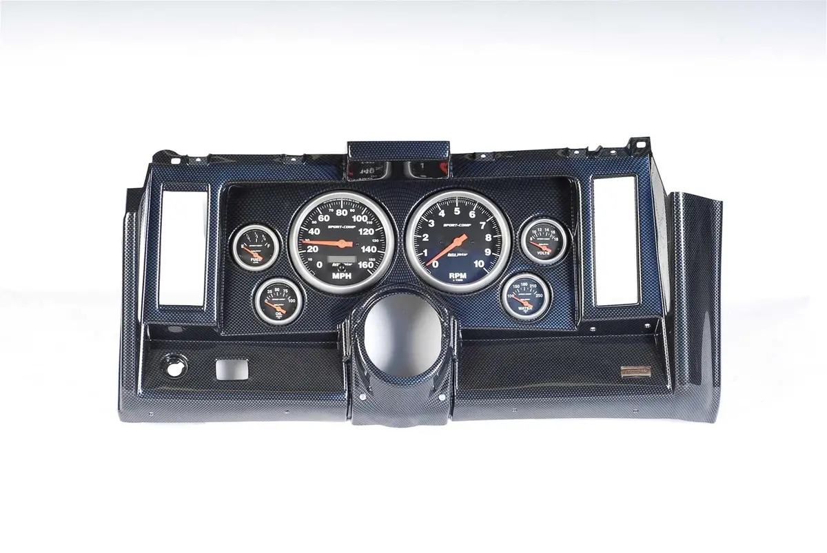 Classic Thunder Road Instrument Cluster With Autometer Gauges – 101690823 1