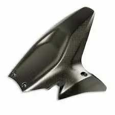 Carbon Rear Mudguard 1