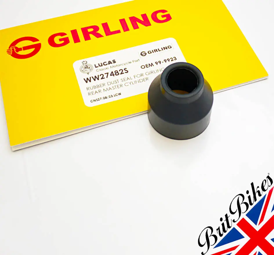 Girling Rear Master Cylinder Dust Seal Cover - Triumph Norton 99-9923 1