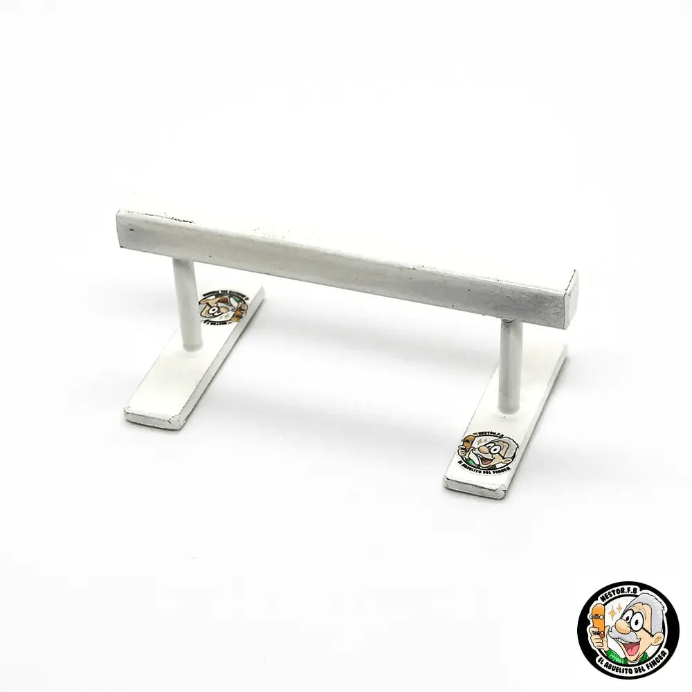 Nestor Fb White Mini Mini Fingerboard Rail 1