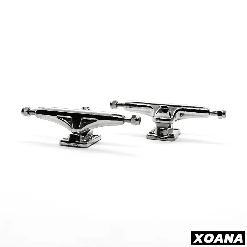 Xoana Chrome Fingerboard Trucks 1