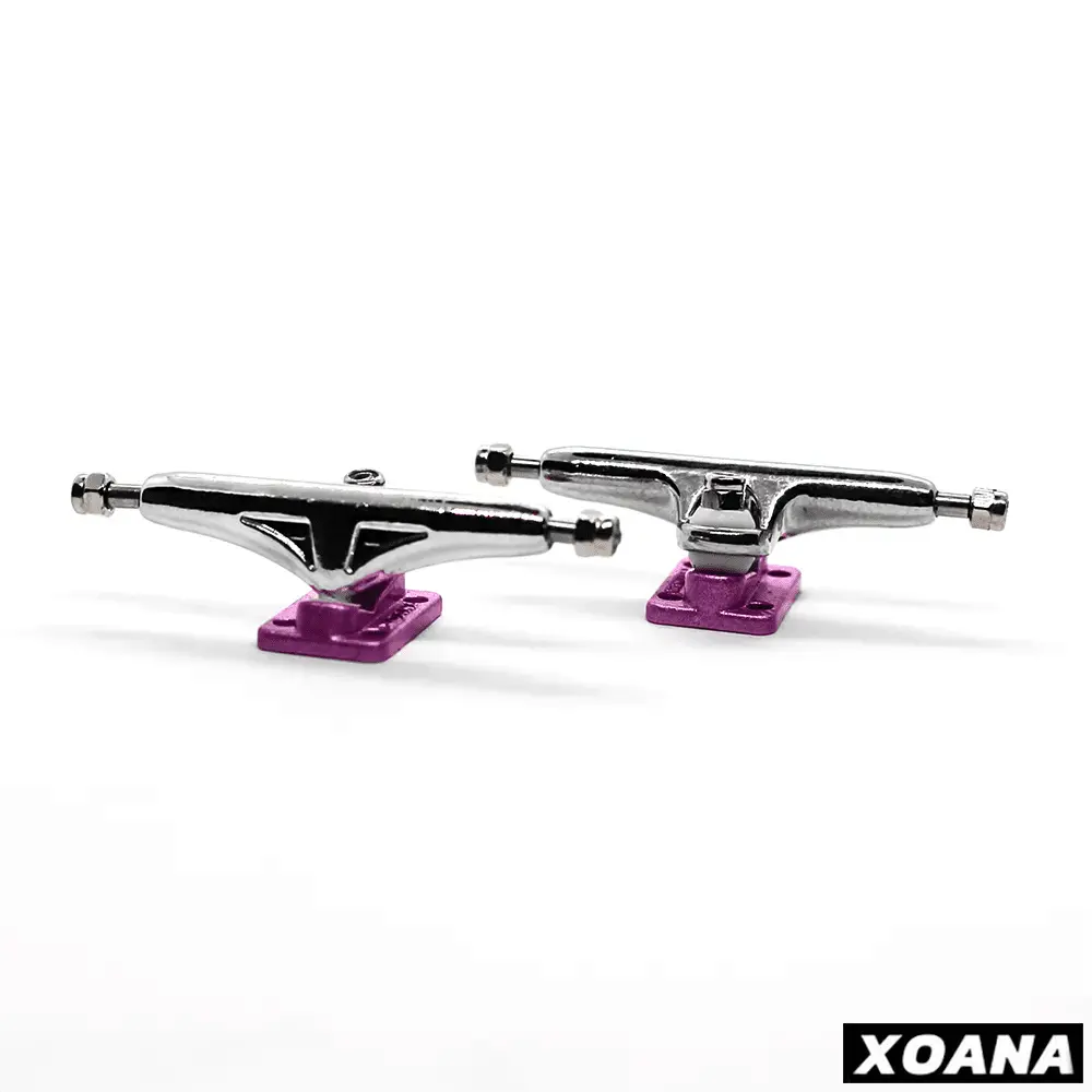 Xoana Silver-Lilac Fingerboard Trucks 1