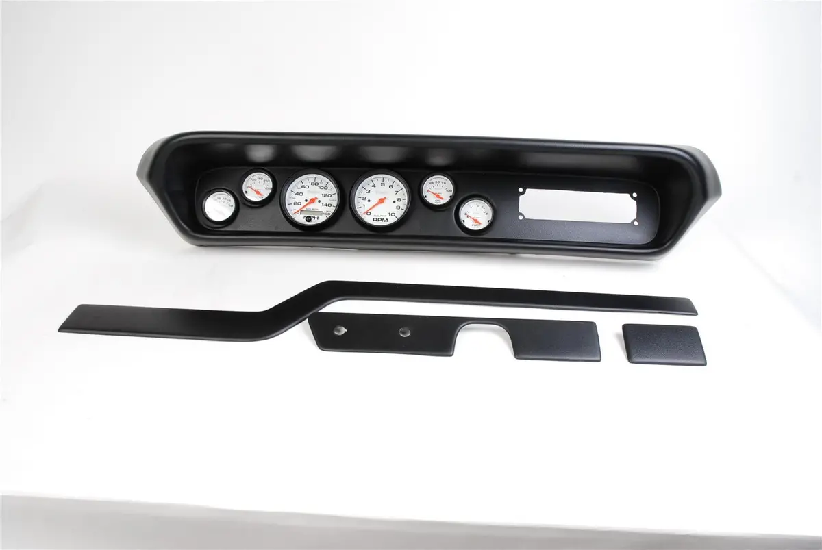 Thunder Road Classic Instrument Panel W/ Autometer Gauges – Model 411640411 1